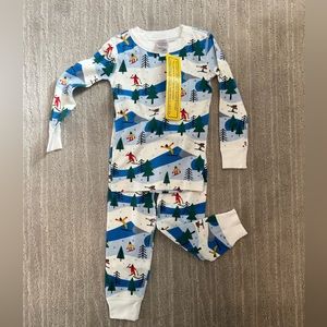 NWT Hanna Andersson Holiday Print long john pajamas